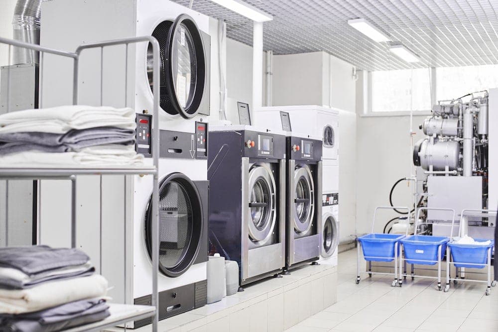 benefits of leasing commercial laundry equipment