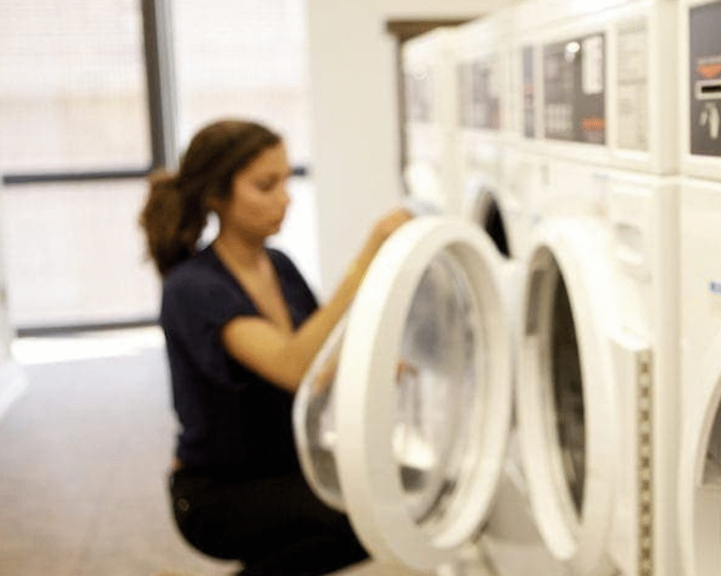 coin operated washer and dryer​ in Clevelamd