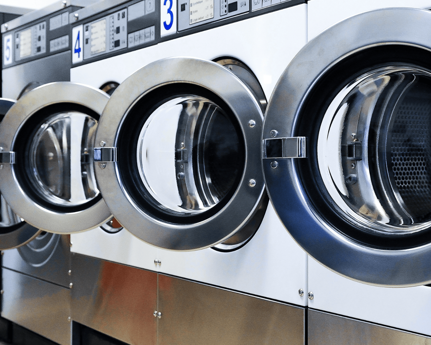 commercial washer and dryer in Farragut