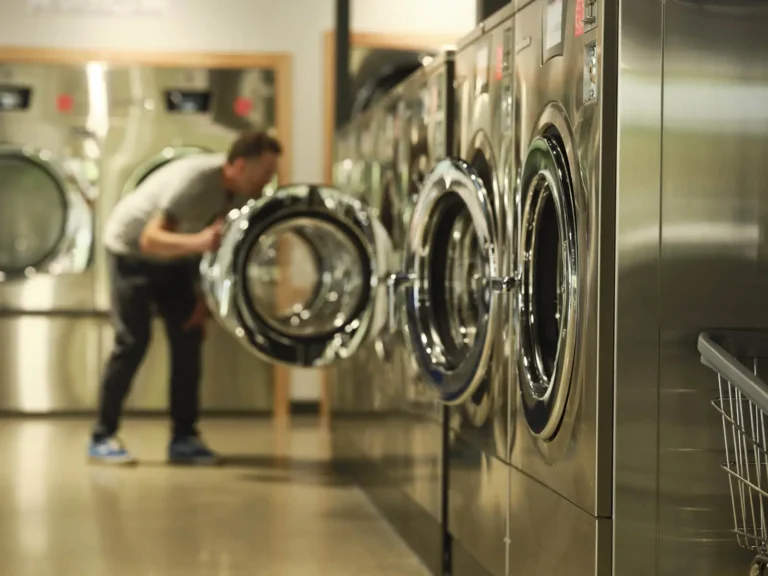 opening a laundromat business